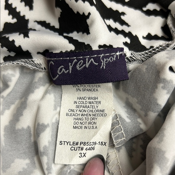 Stylish Black and White Houndstooth Women's Pants 3X - Picture 2 of 4